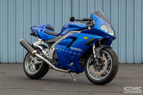 2002 triumph daytona 955i value.